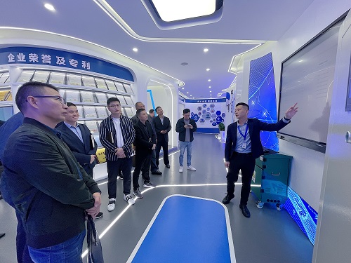 1635467507654943.jpg 額37da7e8.jpg